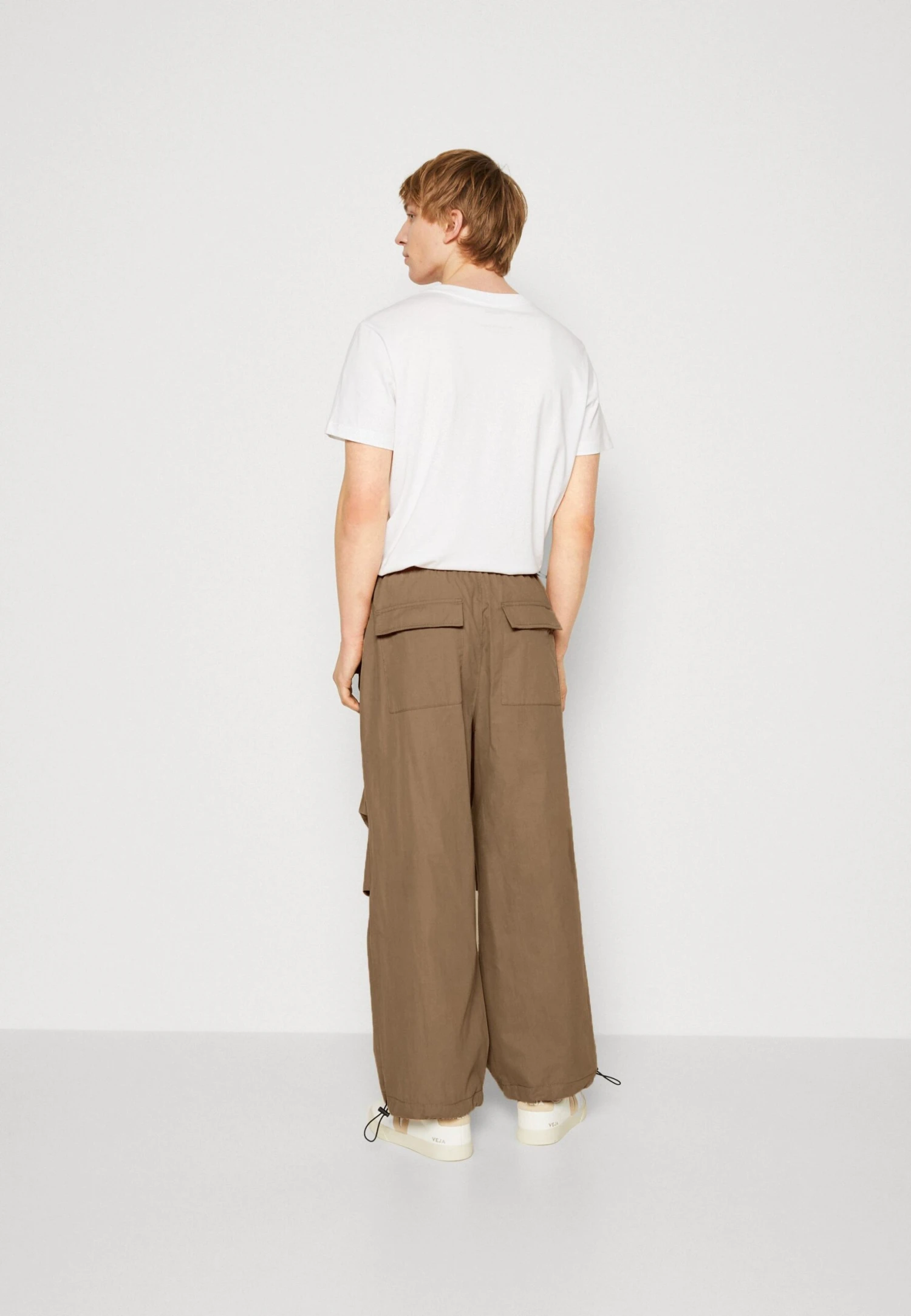 YOURTURN Unisex - Pantalon Classique - Brown 3 YOURTURN Unisex - Pantalon Classique - Brown – Image 3