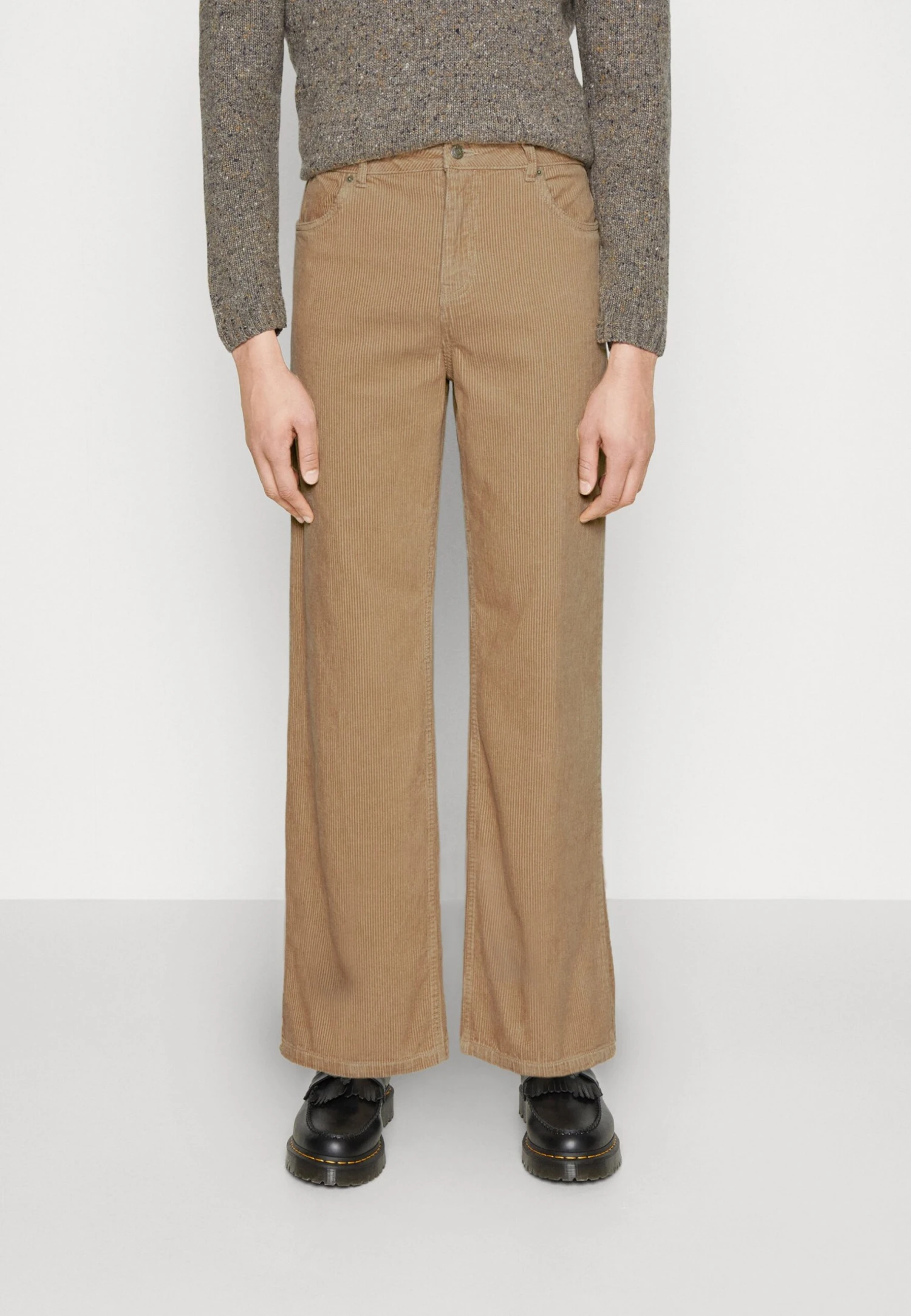 YOURTURN Corduroy Wide Leg - Pantalon Classique - Tan 1 YOURTURN Corduroy Wide Leg - Pantalon Classique - Tan