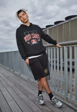 YOURTURN Sweatshirt - Black