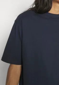 YOURTURN 3Pack Unisex - T-Shirt Basique - Olive, Beige, Dark Blue -Yourturn Soldes Magasin 1e075a2d112d48c99ff250af538b6565 scaled