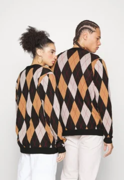 YOURTURN Pullover - Multi Coloured -Yourturn Soldes Magasin 1edfc49450324f59bd462a8738b49818 scaled