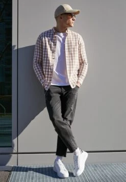 YOURTURN Unisex - Baskets Basses - White -Yourturn Soldes Magasin 1faa1a1f97cf40cb8657d88f7677da6c scaled