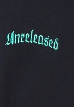 YOURTURN Graphic Tee Wincent Weiss Tee - T-Shirt Imprimé - Black -Yourturn Soldes Magasin 25abfad14870499eb62e44e0cc6cbdab scaled