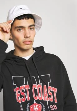 YOURTURN Sweatshirt - Black -Yourturn Soldes Magasin 2adf924bafe24f14a05d1972af2db883 scaled