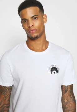 YOURTURN Eye Moon Tee Unisex - T-Shirt Imprimé - White -Yourturn Soldes Magasin 31d705f7cac949de9f06d2b4f18aa7e2 scaled