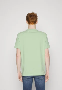 YOURTURN Unisex 5 Pack - T-Shirt Basique - White/Blue-Grey/Purple -Yourturn Soldes Magasin 3391fba4296049eaa6bf4bcd981ad9c7 scaled