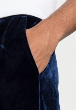 YOURTURN Festive Jogger Unisex - Pantalon De Survêtement - Dark Blue -Yourturn Soldes Magasin 34687897af5d4ab2821711d3e1fd1b46 scaled