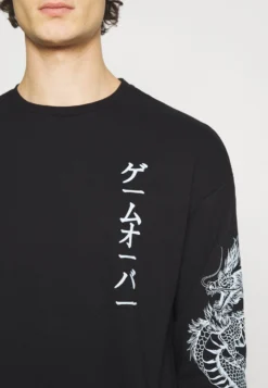 YOURTURN Sweatshirt - Black 13 YOURTURN Sweatshirt - Black -Yourturn Soldes Magasin 358aa36e57ef47c49f4d327c68d48139 scaled