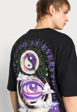 YOURTURN Good In Everything Graphic T-Shirt Unisex - T-Shirt Imprimé - Black -Yourturn Soldes Magasin 3b672df96fa743279e1294c91fe89d5e scaled