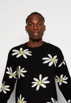 YOURTURN Pullover - Black -Yourturn Soldes Magasin 41b9005f31e649d095b3551152ce4127 scaled