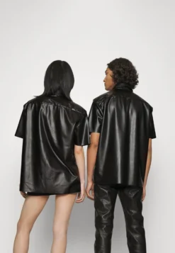 YOURTURN Unisex - Chemisier - Black -Yourturn Soldes Magasin 4346764e9717482887abdbdfe70468dd scaled