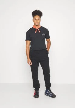 YOURTURN Unisex - Pantalon De Survêtement - Black -Yourturn Soldes Magasin 4726d7ee4d5647f8a5f5c8ffe5554ff0 scaled