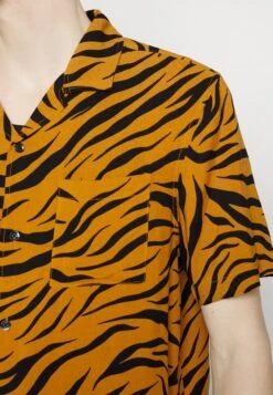 YOURTURN Genderless Resort - Chemise - Black -Yourturn Soldes Magasin 5dde879b65a447d297925fb578b18a6a scaled