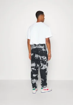 YOURTURN Unisex Moonwash Unisex - Jean Boyfriend - Black -Yourturn Soldes Magasin 6685994947d04f7eaa89ae453bbefd9f scaled