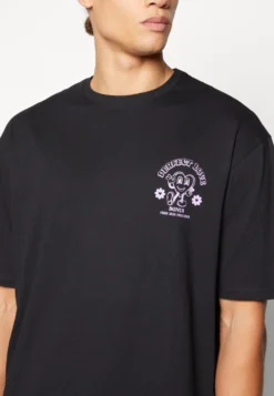 YOURTURN Heart Graphic Backprint Tee Unisex - T-Shirt Imprimé - Black -Yourturn Soldes Magasin 833b454f283e463abd0e9075d4df2d0d scaled