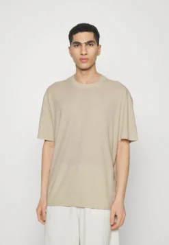 YOURTURN Unisex 2 Pack - T-Shirt Basique - Offwhite/Light Green -Yourturn Soldes Magasin 8890b013758943de8d726c3801ba5681 scaled