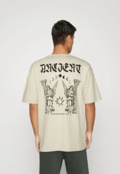 YOURTURN Unisex - T-Shirt Imprimé - Off White 8 YOURTURN Unisex - T-Shirt Imprimé - Off White -Yourturn Soldes Magasin 97e05c3b1bdd48a593f16abe9577188a scaled