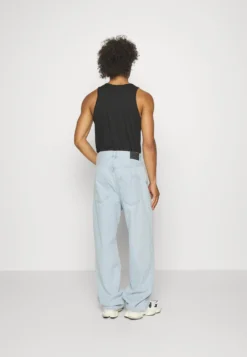 YOURTURN Baggy Jeans Unisex - Jean Boyfriend - Light Blue Denim 7 YOURTURN Baggy Jeans Unisex - Jean Boyfriend - Light Blue Denim -Yourturn Soldes Magasin b5a3a98eb1c846b6896614b68e538ab7 scaled