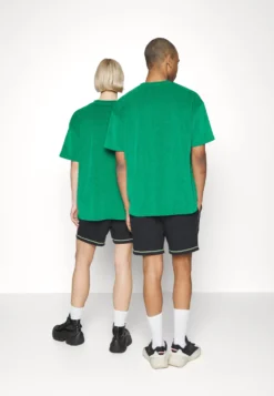 YOURTURN Unisex - T-Shirt Basique - Green -Yourturn Soldes Magasin bc96786e28734a3399fab92de488f76f scaled