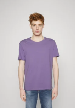 YOURTURN Unisex 5 Pack - T-Shirt Basique - White/Blue-Grey/Purple -Yourturn Soldes Magasin c10af8c535004a6697e43eb9f5183f7c scaled