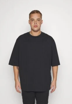 YOURTURN Unisex 3 Pack - T-Shirt Basique - White/Lilac/Black 16 YOURTURN Unisex 3 Pack - T-Shirt Basique - White/Lilac/Black -Yourturn Soldes Magasin c2e84dd8035b43efae40d15c87cd1b9b scaled