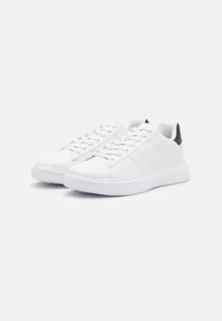 YOURTURN Unisex - Baskets Basses - White -Yourturn Soldes Magasin cb1abb09a10346049d523ce79dde8728 scaled
