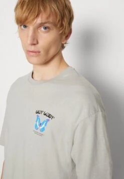 YOURTURN Get Lost Tee Unisex - T-Shirt Imprimé - Grey -Yourturn Soldes Magasin cc93eeecdcab4e609a0e74345f7665ba scaled