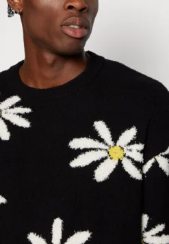 YOURTURN Pullover - Black -Yourturn Soldes Magasin d60f029f474c4da889955b8689f3a499 scaled