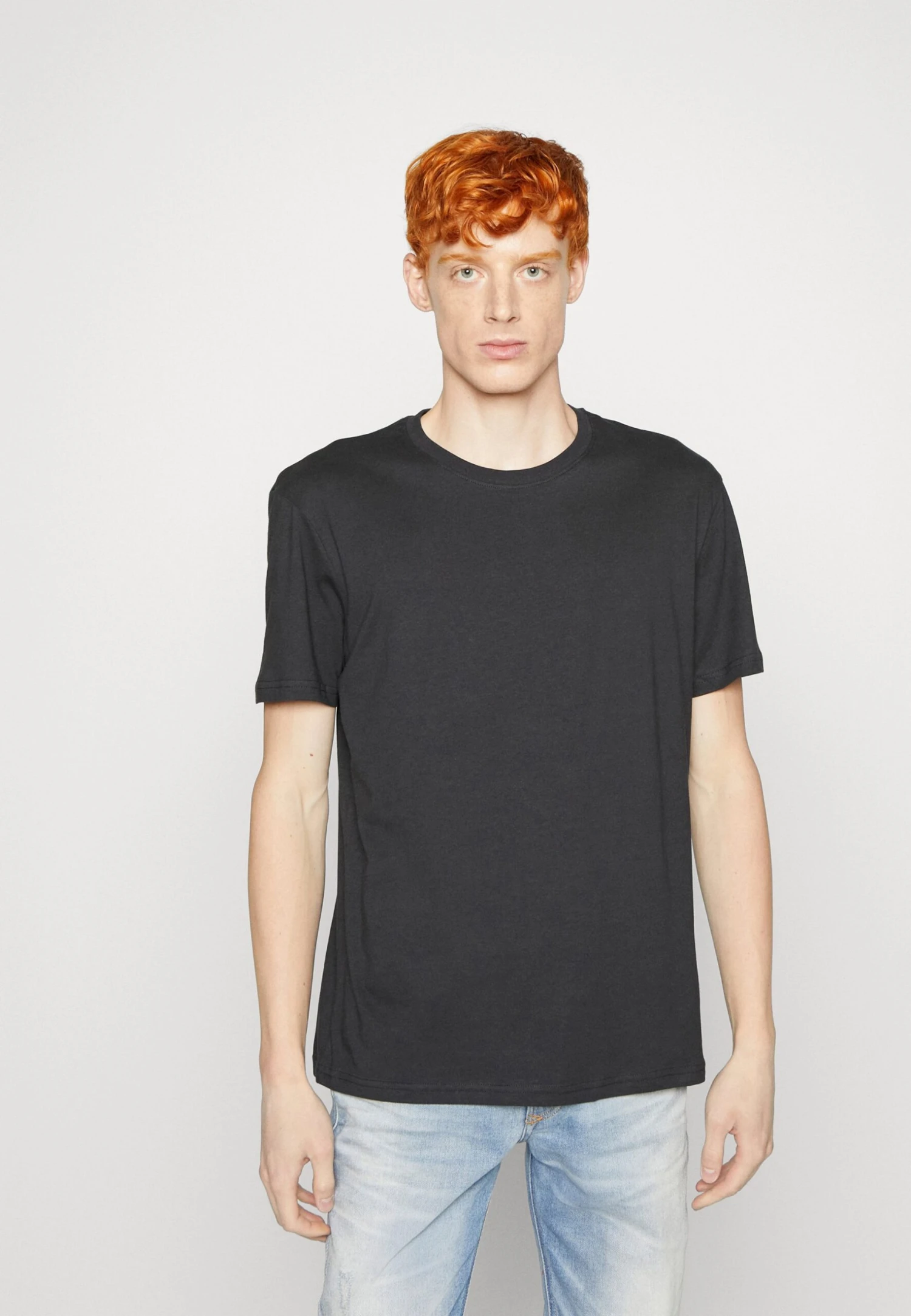 YOURTURN Unisex 5 Pack - T-Shirt Basique - White/Olive /Black 5 YOURTURN Unisex 5 Pack - T-Shirt Basique - White/Olive /Black – Image 5