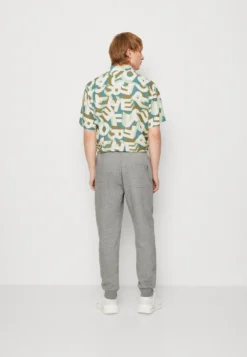 YOURTURN Unisex - Pantalon De Survêtement - Grey 8 YOURTURN Unisex - Pantalon De Survêtement - Grey -Yourturn Soldes Magasin e10191e8f21644bbb9d78607bbda91d5 scaled