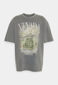 YOURTURN Nevada Wash Graphic Tee Washed - T-Shirt Imprimé - Charcoal -Yourturn Soldes Magasin e59d9e6423b9457a9c28d61bafaf9fe9 scaled