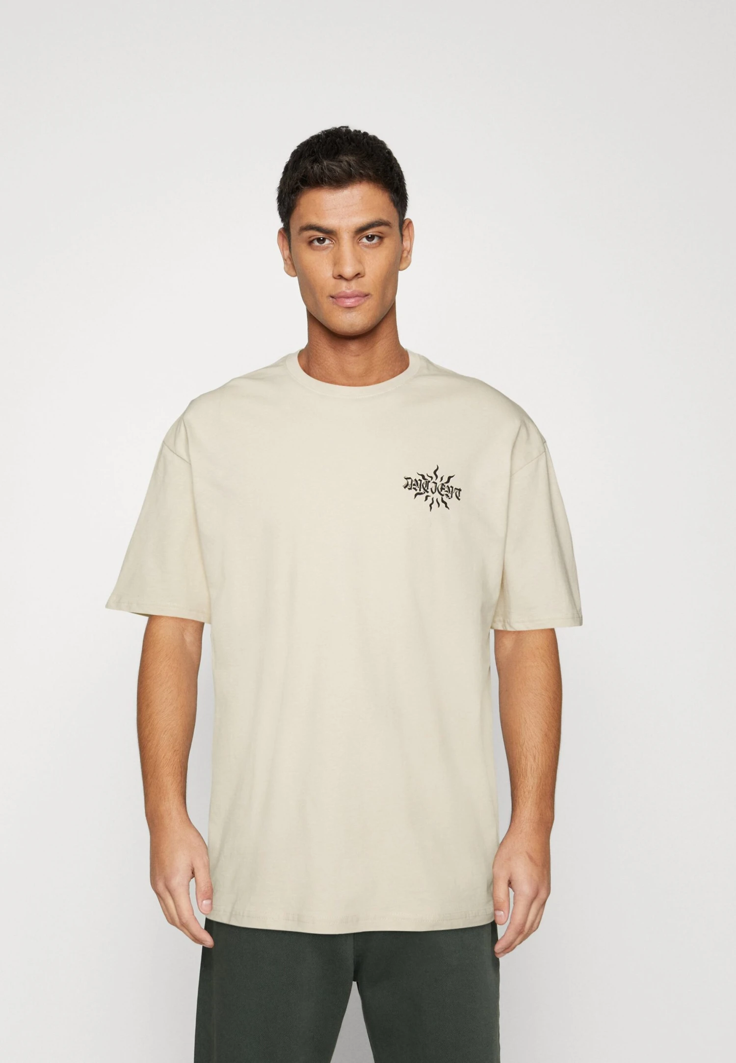 YOURTURN Unisex - T-Shirt Imprimé - Off White 1 YOURTURN Unisex - T-Shirt Imprimé - Off White