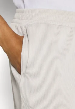 YOURTURN Unisex - Pantalon De Survêtement - Light Grey 11 YOURTURN Unisex - Pantalon De Survêtement - Light Grey -Yourturn Soldes Magasin fe28f2256e284808a68f667d93983807 scaled